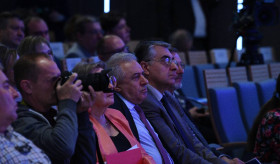 Посол В. Арутюнян принял участие в форуме «Новые смыслы новой реальности»