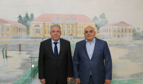 Посол В. Арутюнян принял почетного консула Армении в Нижнем Новгороде А. Алекяна