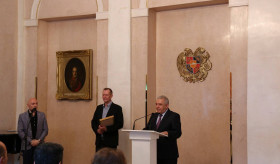 В Посольстве состоялась церемония передачи Армении личных вещей адмирала И. Исакова