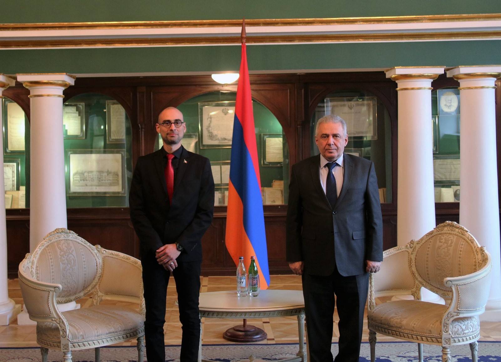 Встреча посла В. Арутюняна с послом Мексики в РФ