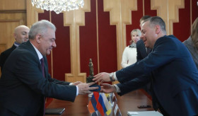 Armenia’s Ambassador meets with Governor of the Yaroslavl region