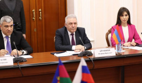Встреча посла Республики Армения в РФ В. Арутюняна и губернатора Краснодарского края В. Кондратьева