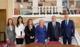 Посол В. Арутюнян посетил Московский государственный лингвистический университет
