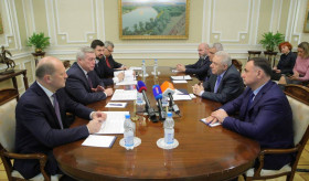 Встреча посла В.Арутюняна с губернатором Ростовской области В.Голубевым