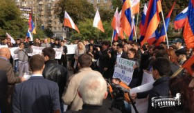 Demonstration before the Embassy of Hungary in Moscow 