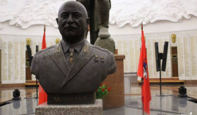 В музее Победы состоялась церемония открытия бронзового бюста маршала Баграмяна
