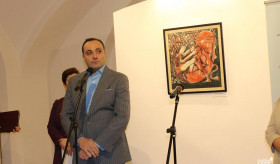 «Солнце в камне»: В Москве открылась уникальная выставка работ Ара Арутюняна