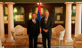 Встреча посла В. Арутюняна с послом Непала в РФ Милан Радж Туладхаром